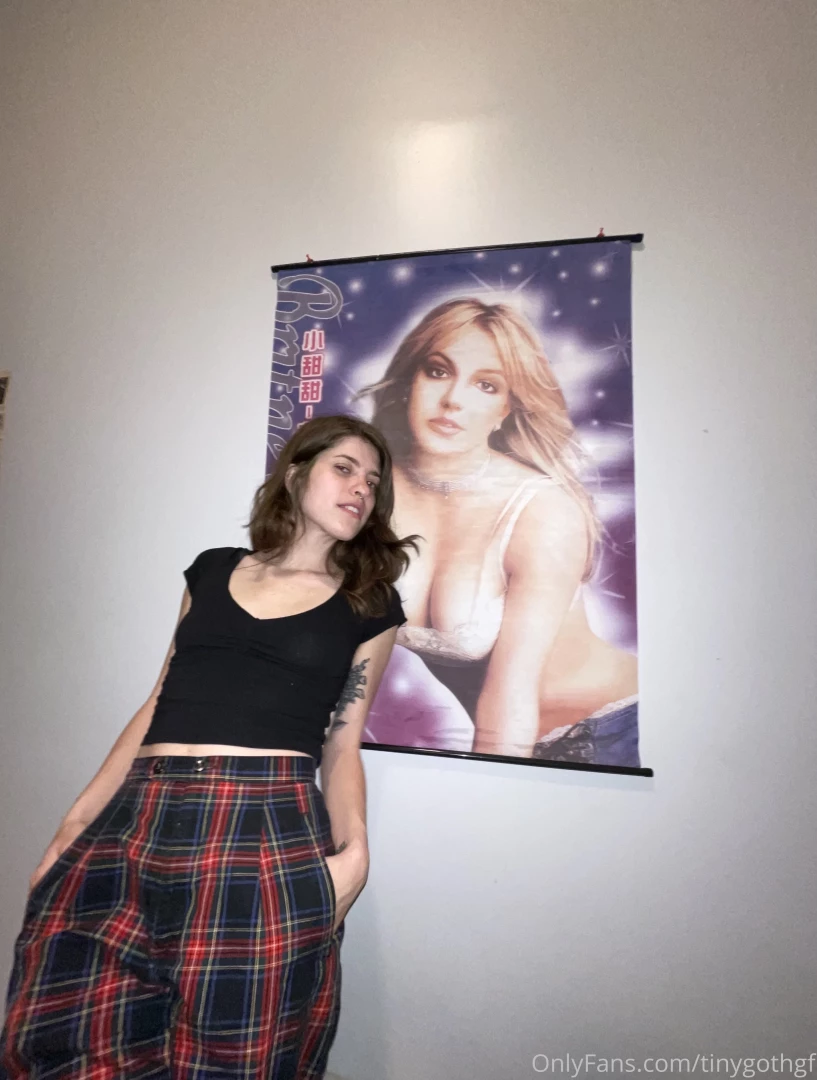 Brittney can t wait for the warm weather coming amp my new bikini to part 1 