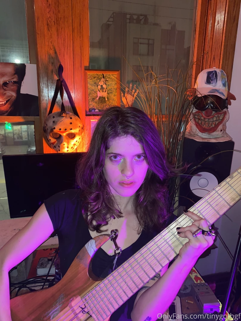 I want to be haunted by a dead rockstar this 7 string guitar was 