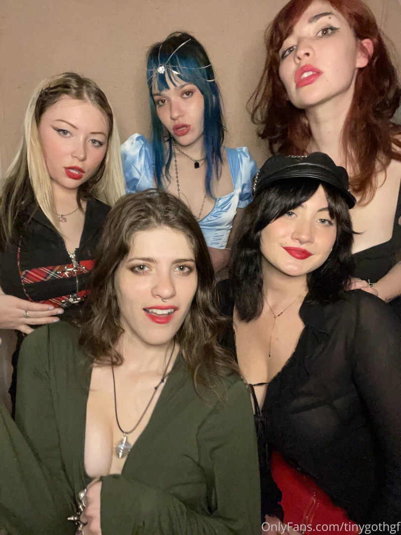 Dressed like a fairy nymph and partied all night with these hotties part 1 