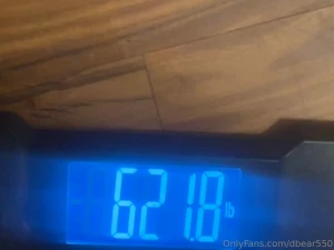 I ve had a paypig buying me 4 000 calories worth of food every night