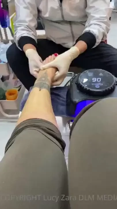 Oh i do love a fresh set of nails and toes got to be red now being 