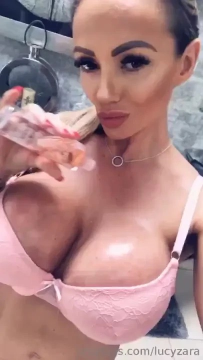 Oil me up hunny playtime 