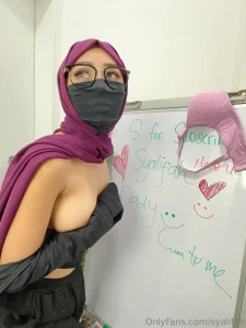 If you re gonna stare at least get closer