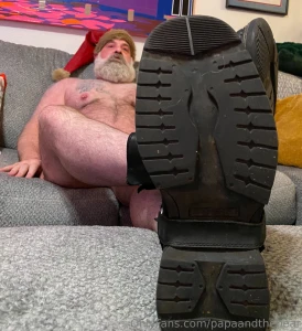 Santa s putting his feet up before the trek around the world next week part 7