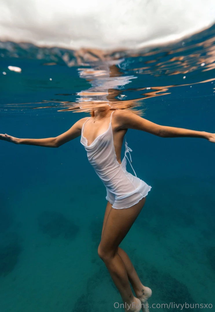 Can t choose what to post so here s all three honestly was soo tempted part 1 