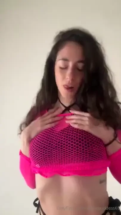 Can i be your sexy exotic dancer lay back relax and enjoy the show 