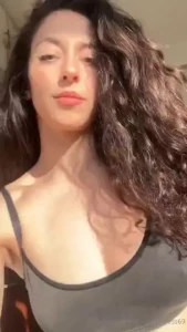 Who wants to be kissed too