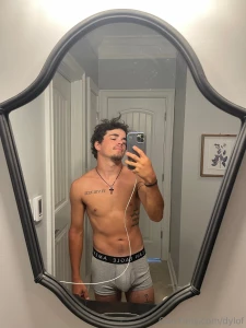 Cum take a shower with me tip me for the vid