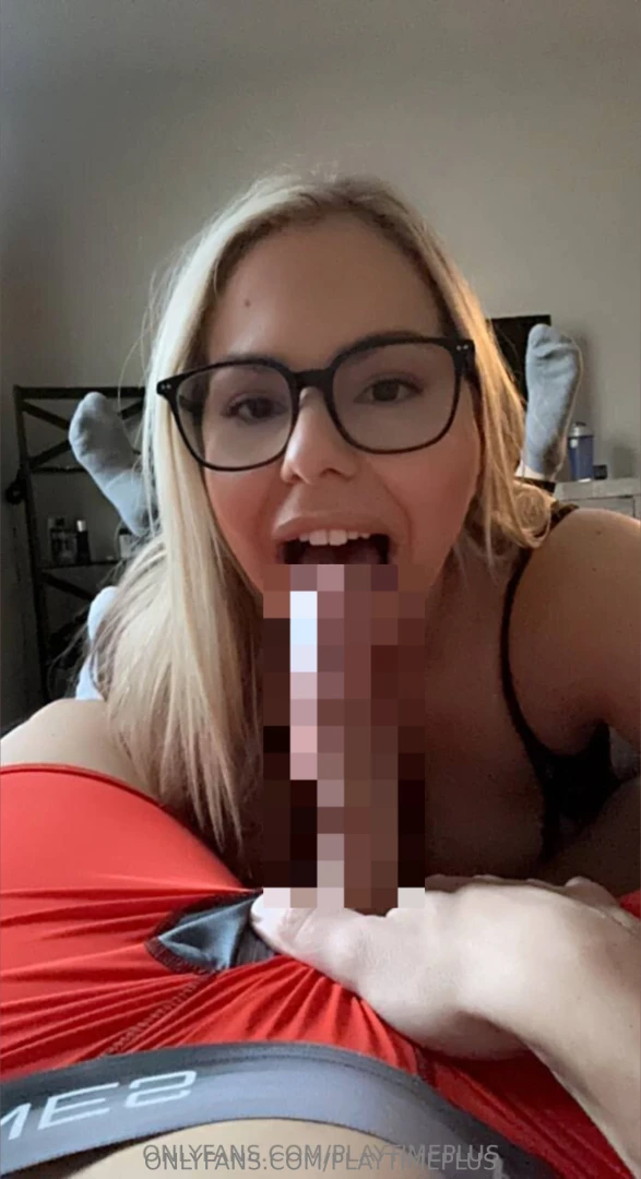 You wish this was your cock in my mouth don t you part 1 