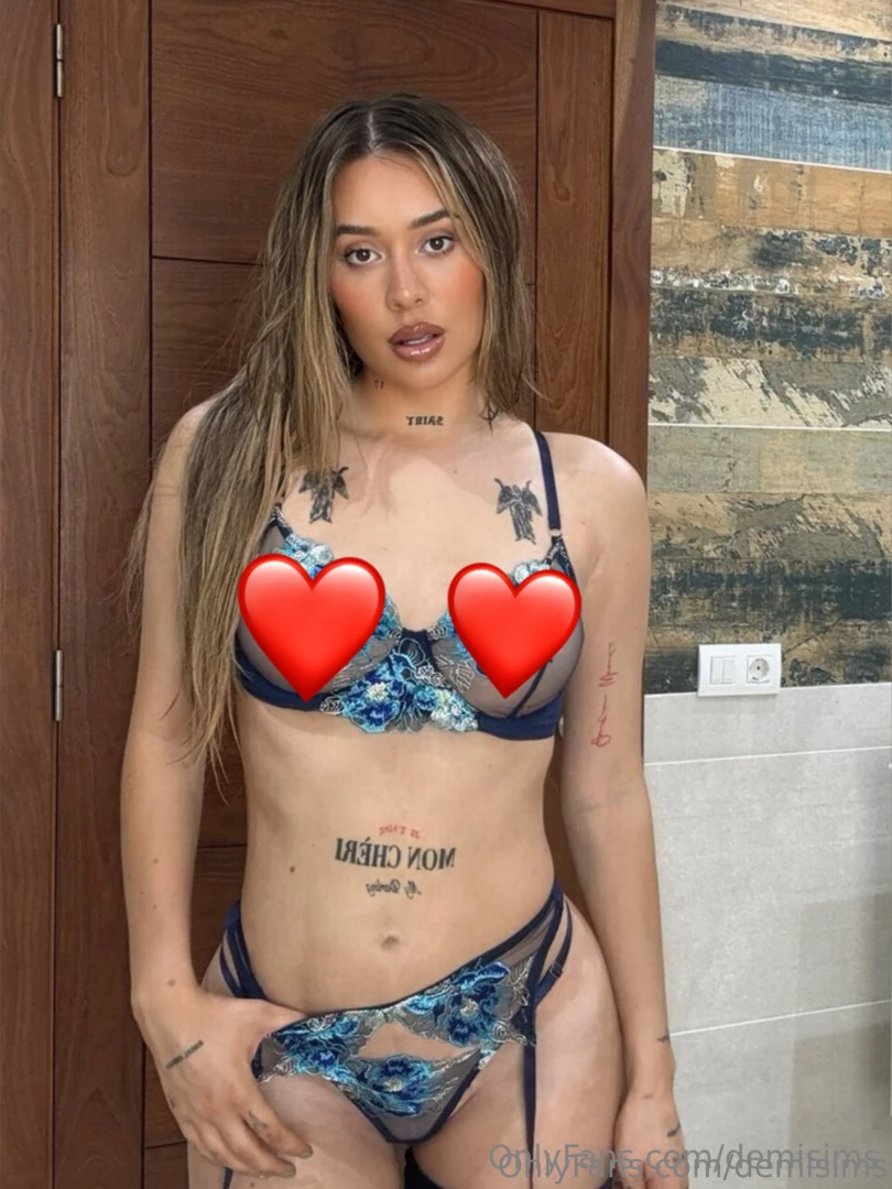 A very sheer set in your dms 