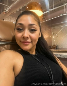 Keep me busy during this pedi