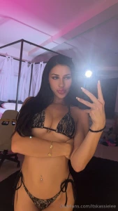 I m here to make you cum hard dm me and i ll show you what i ll do