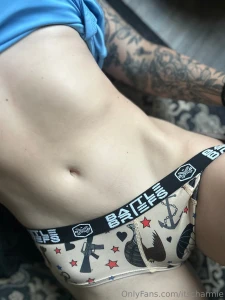 Do you like sexy tummies