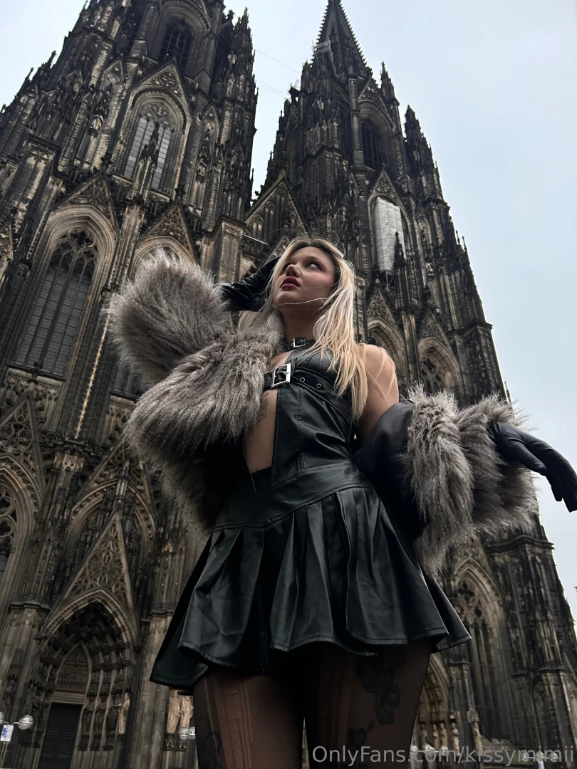 Embracing my dark side today do you like what you see sweetie 