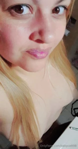 Hey baby do you want to play tell me fetishes custom videos nud feet