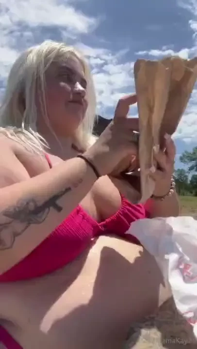 Uncut video of this fat girl in a bikini scarfing down a whole jersey 