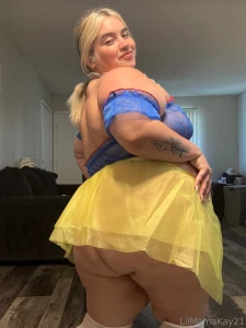 Snow white appears to have been a little nbsp too nbsp full after