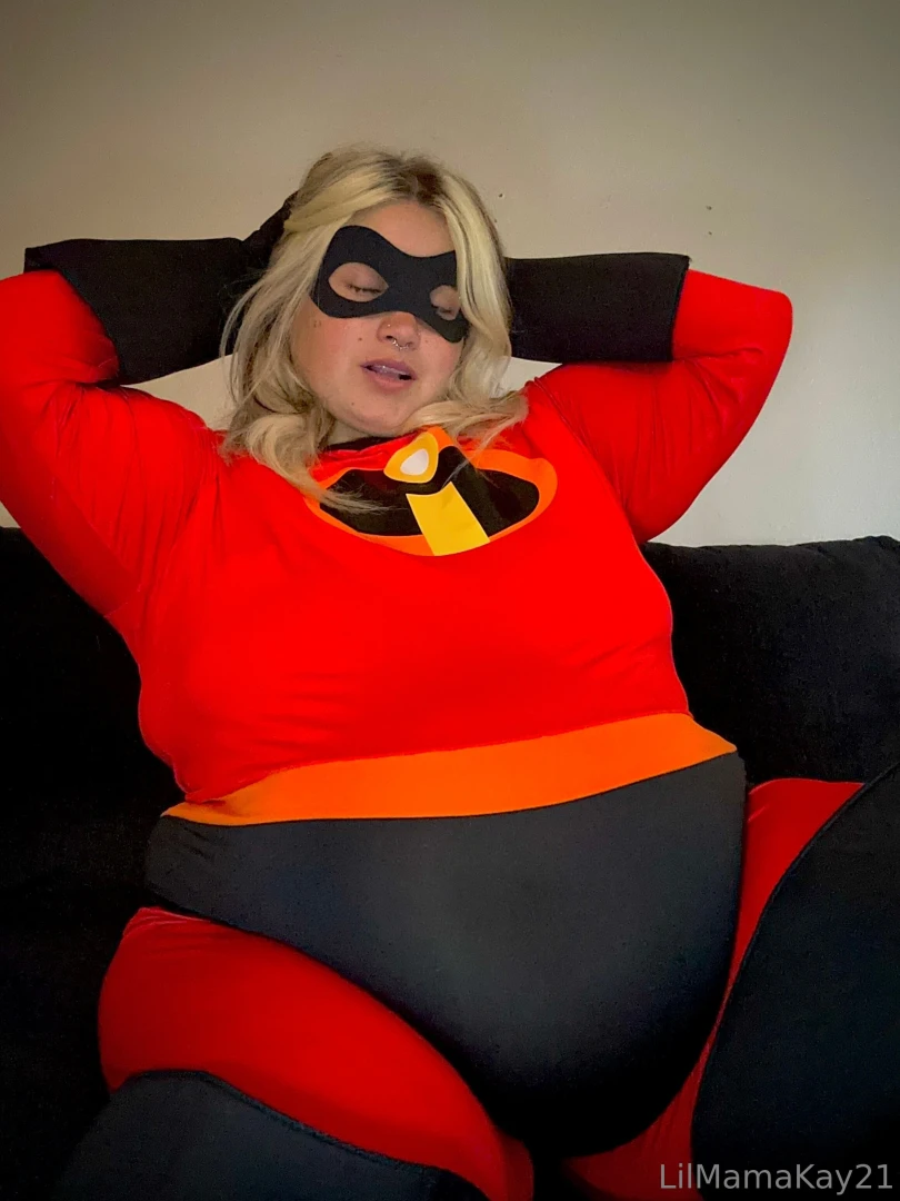 Man elastigirl has let herself go she can barely do her job or barely part 1 