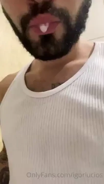 Open your mouth bitch 