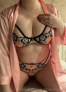 Push me down and show me how you feel