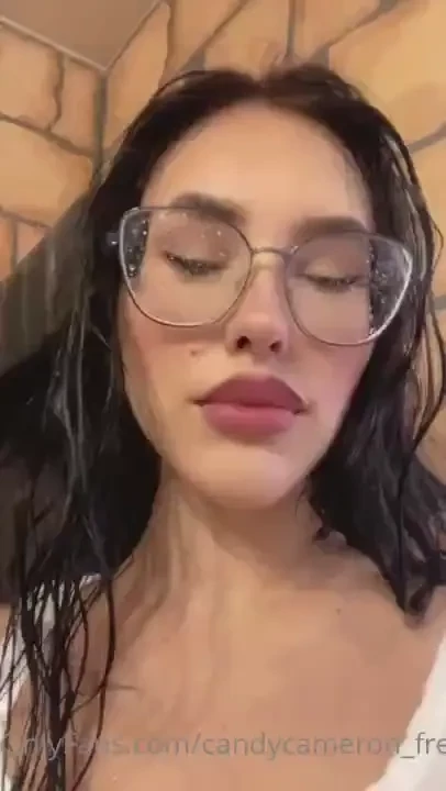 Do you like to make eye contact during sex or not 