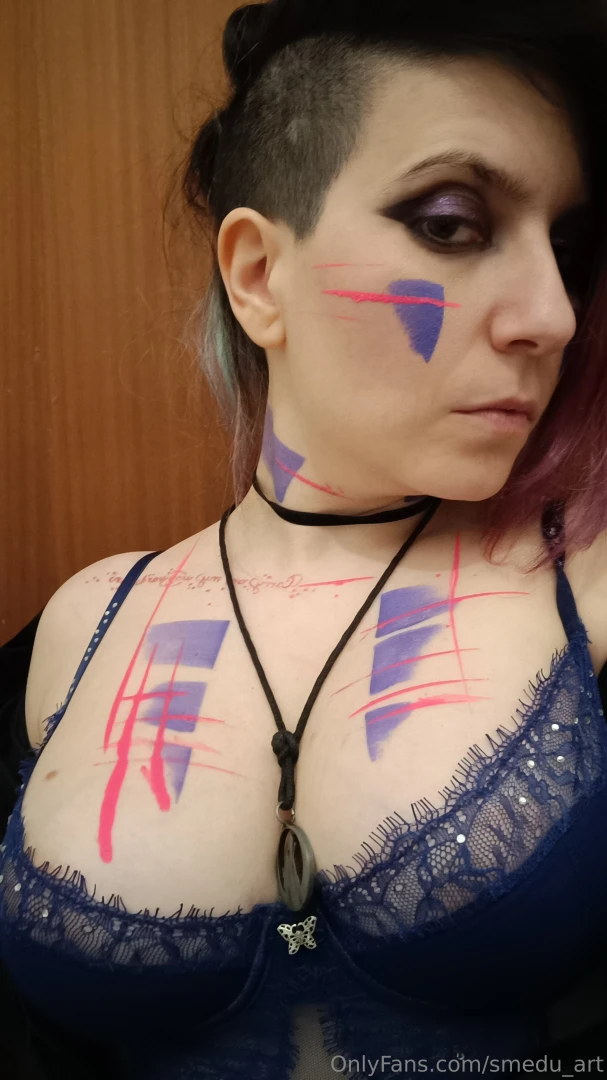 Yesterday night live body paint part 1 