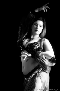 Un piccolo regalo per voi fan vi piacerebbe un set hot in questo stile part 8