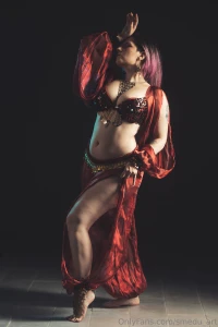 Un piccolo regalo per voi fan vi piacerebbe un set hot in questo stile part 1