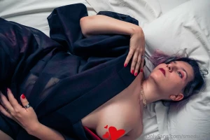 This kimono is wonderful and i truly love it what do you think does it part 1