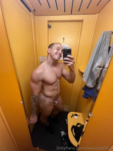 Working on that tan line