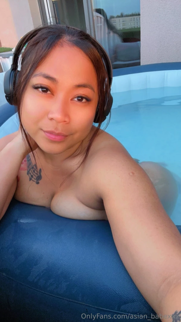 asian-babexxx - Ever had sex in a whirlpool 