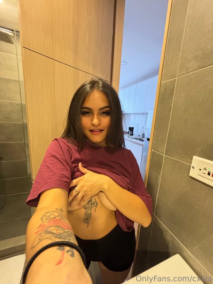 Come join me here in the bathroom 