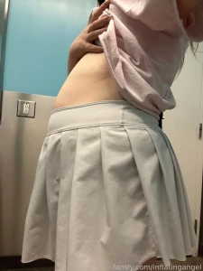 It s getting harder and harder to hide my fat when i m out - side note part 1