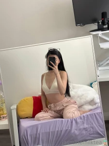 Got a new pajama set from uniqlo hehehe but also i got an owwie on my part 2