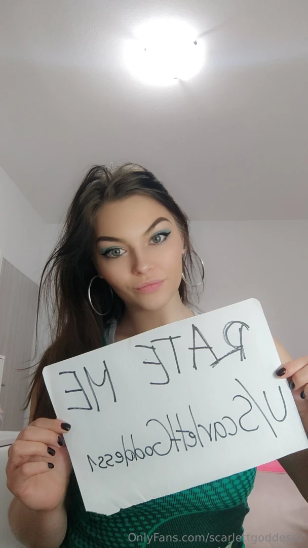 Hello this is for reddit go follow my account scarlettgoddess1 love 