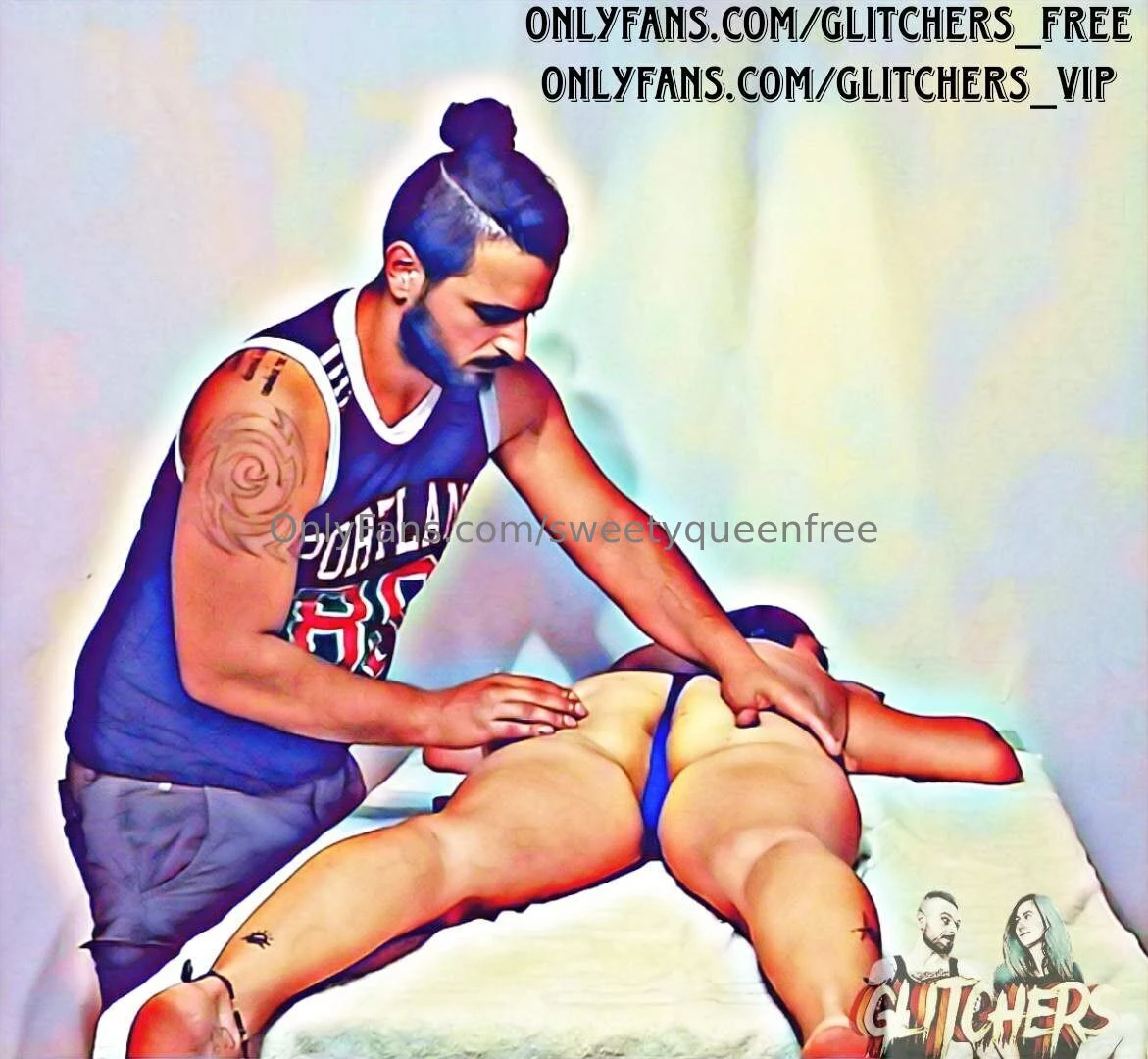 Tutti massaggiatori esperti con un culo sotto le mani vero sono sara e 