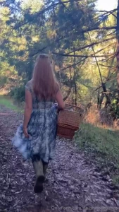 Sunday funday i posted a few clips from this hike on my ig dainty