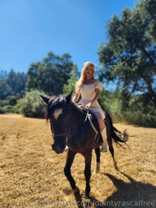 Every single purchase tip and subscription on my vip account goes