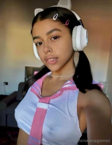 Alishabright is wet right now lusty princess alishabright wants to part 736