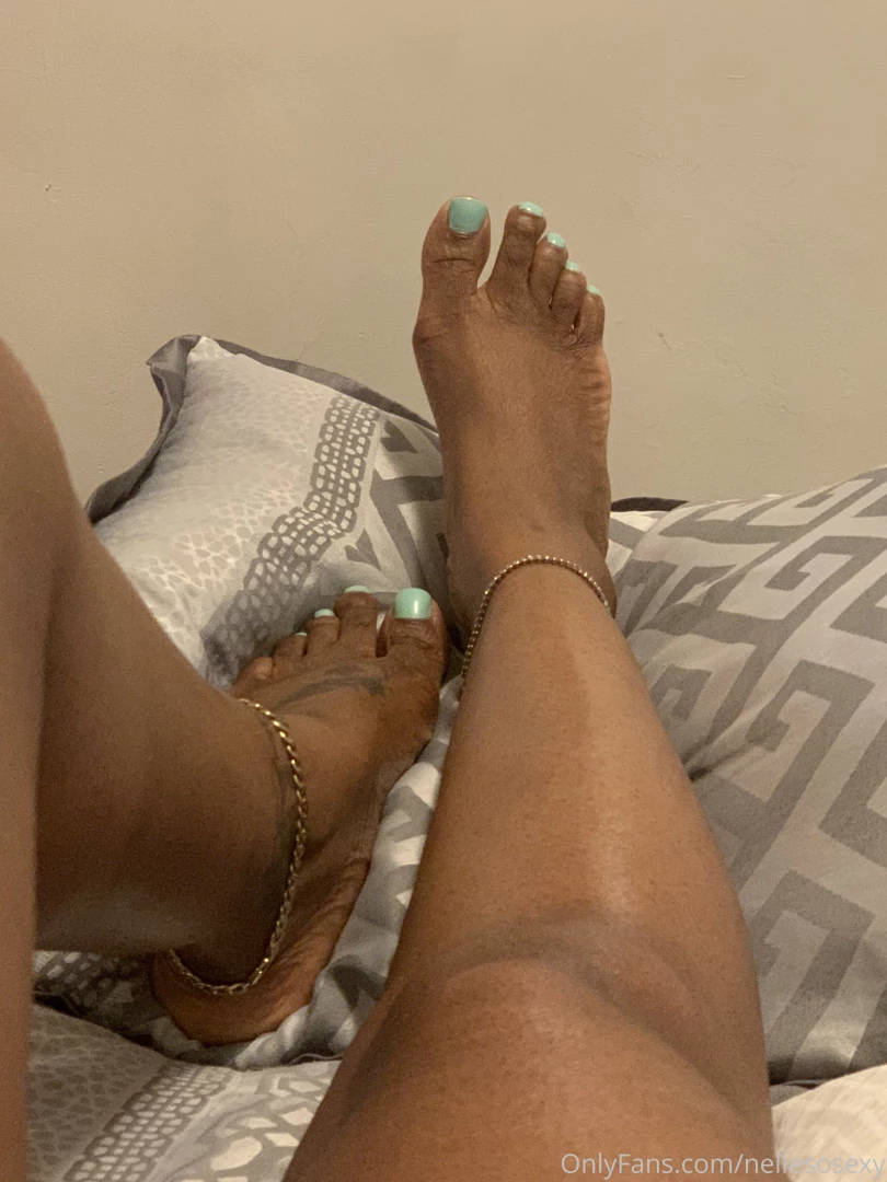 How s the night who s having some naughty fun 