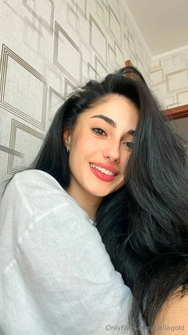 Life isn t perfect but your outfit can be perfect 