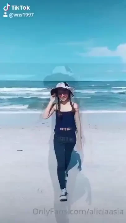 Join me in beach 