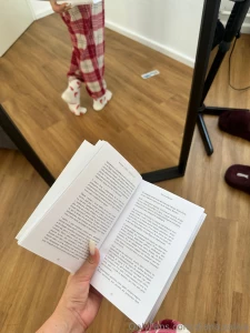 Reading cooking at home is my favourite vibe