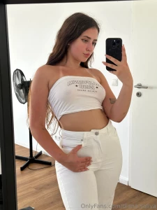 Full in white like a angel