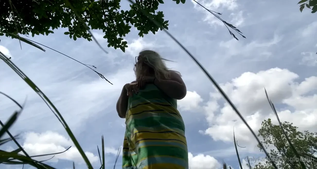 Hehehehehehe what would you do if you saw this 