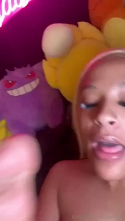 You like when i suck on my toes part 1 