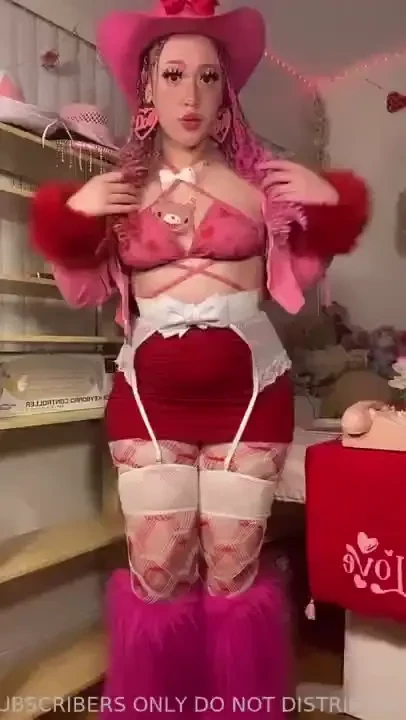 I have something to show you come see gt lt 