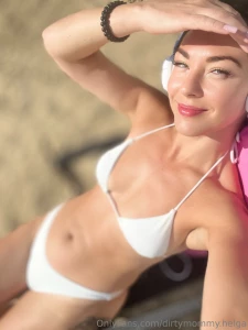 Hey honey you want to put some cream on my back