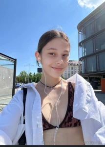 Kate_kitty18 is wet right now busty cutie kate_kitty18 loves riding part 85