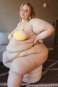 Tried on a new teeny yellow bikini wishing it were summer part 11